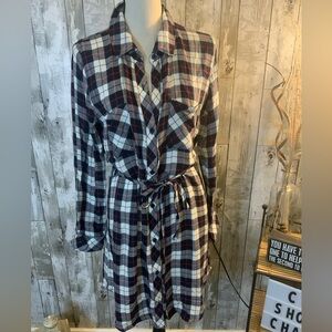 Rails ladies long flannel button down dress. Size L